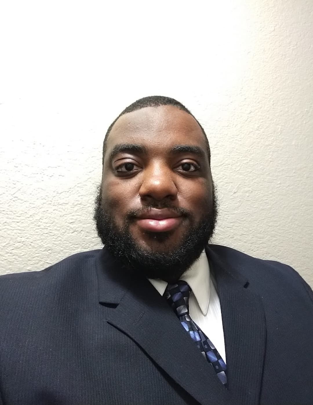 Kenneth “Ken” Yamini Headshot